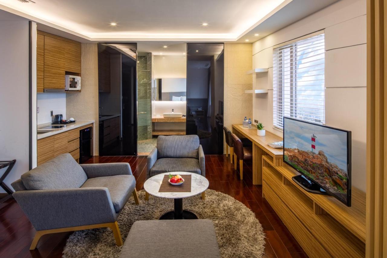 Charm Suite Residence Saigon Ho Chi Minh City Exterior photo